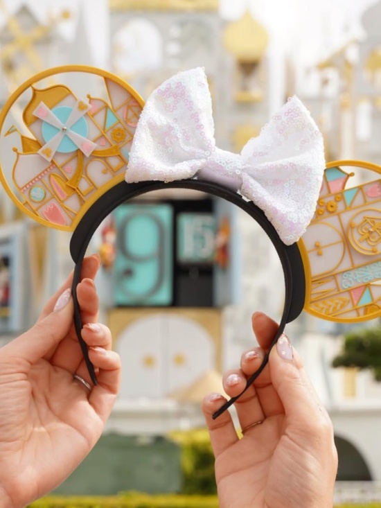 It’s a small world Disney Factory 55 / Aloha Ears Interchangeable Ears main image 5
